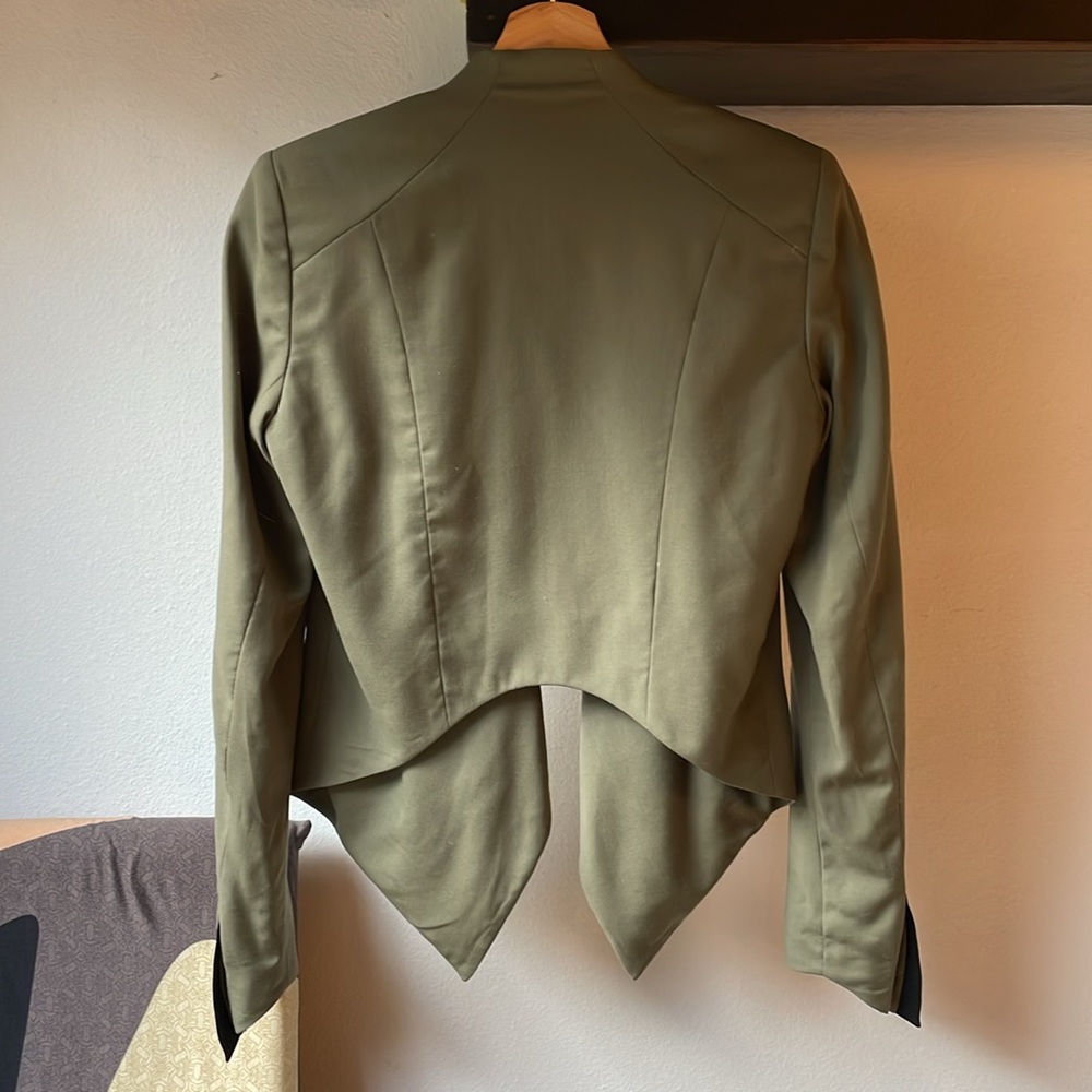 Reese + Riley olive blazer - Picture 2 of 5
